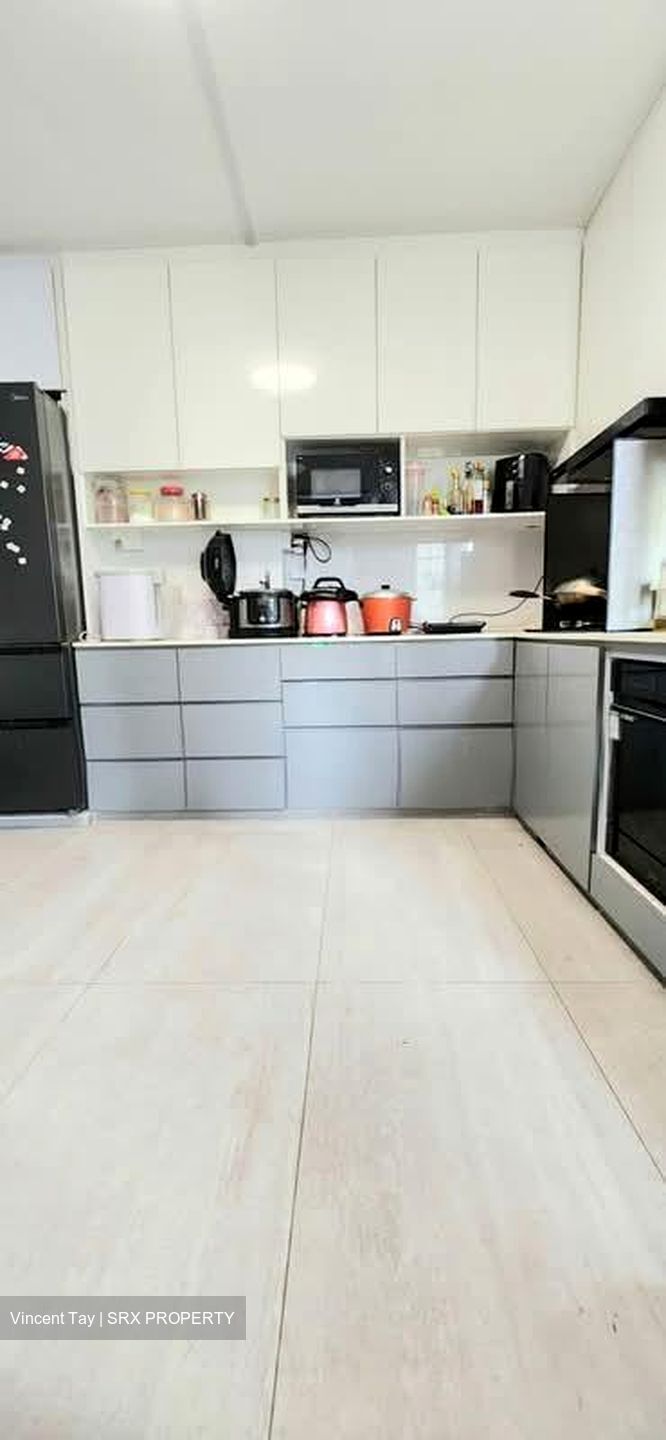 Blk 356 Woodlands Avenue 5 (Woodlands), HDB Executive #571788511